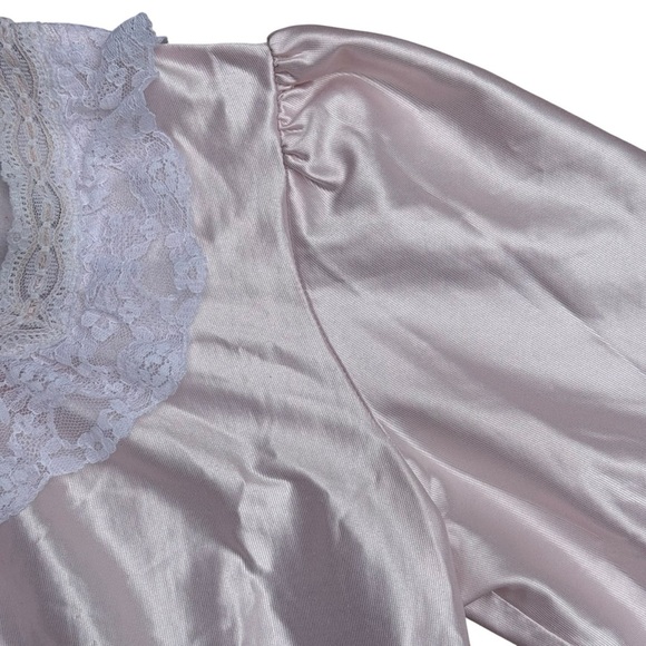 Vintage Apostrophe Women’s Pink Nightgown with Lace Trim Size Medium - Picture 6 of 16